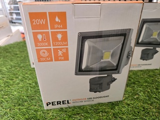 Outdoor Floodlight met bewegingssensor PEREL, Partij